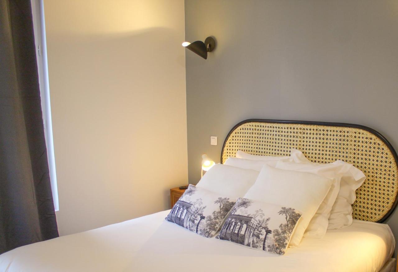 Logis Hôtel du Sauvage La Ferté-Gaucher Quarto foto